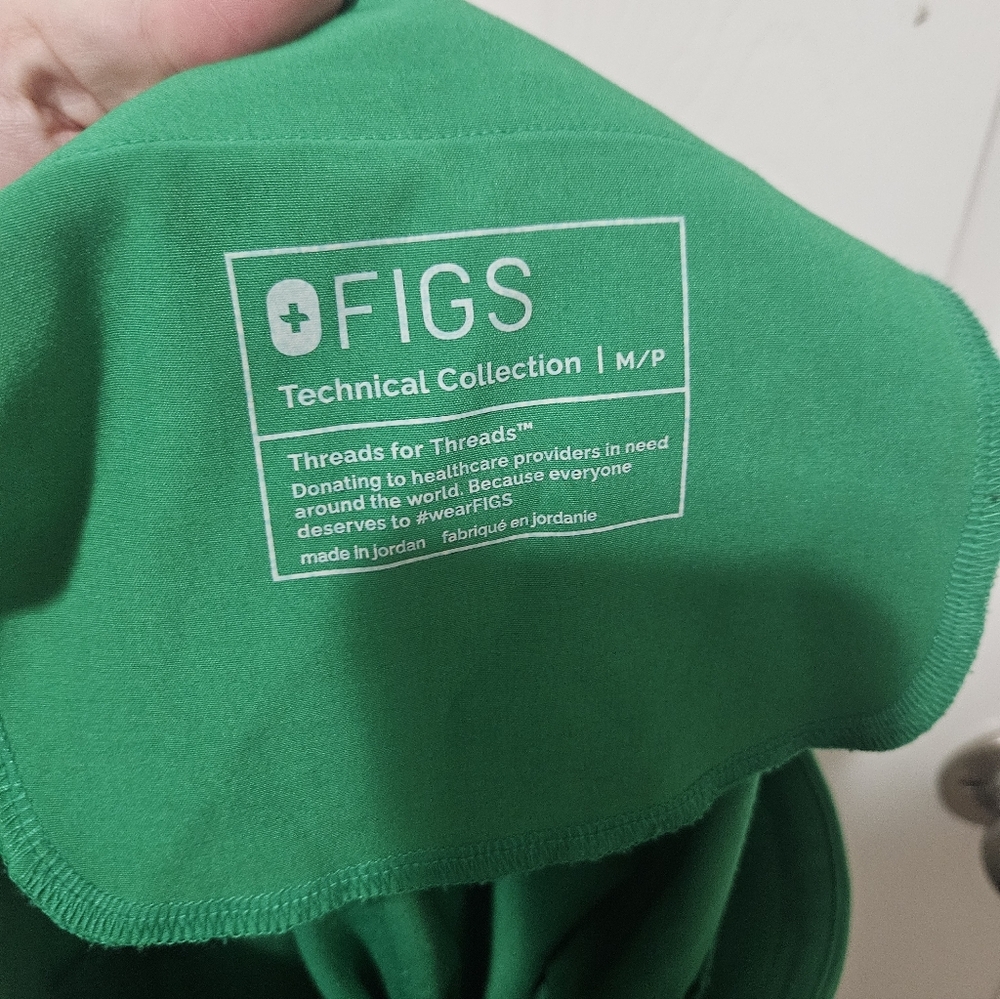 Figs Evergreen High Waisted Rio Relaxed Jogger Medium Petite - Picture 2 of 3